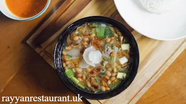 Rekomendasi 11 Soto Terbaik di Bandung 2026