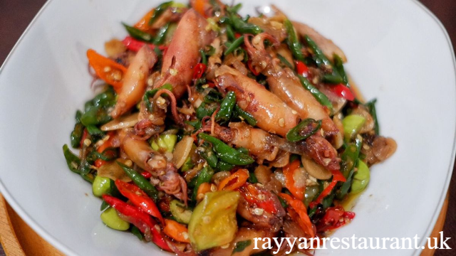 Cumi Asin Tumis Pedas Gurih, Lauk Sederhana yang Bikin Nambah Nasi